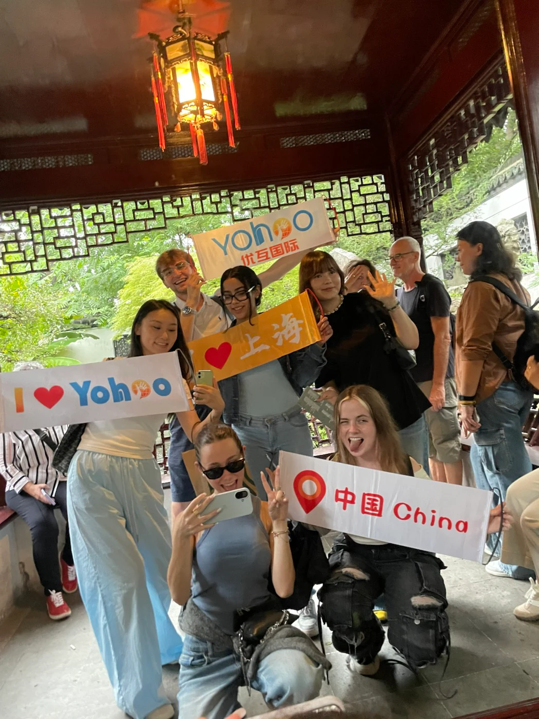 Yohoo au pairs sharing a cultural activity in Shanghai